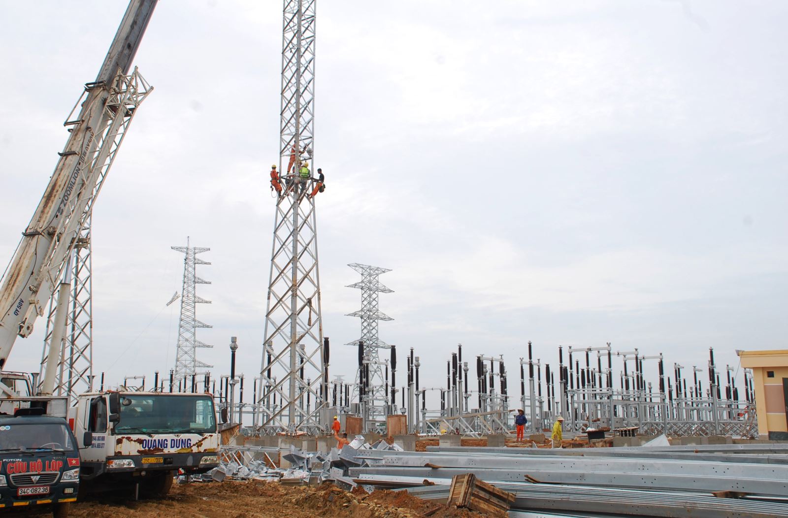 Lắp trạm biến áp ở Thiệu Hóa - Thanh Hóa