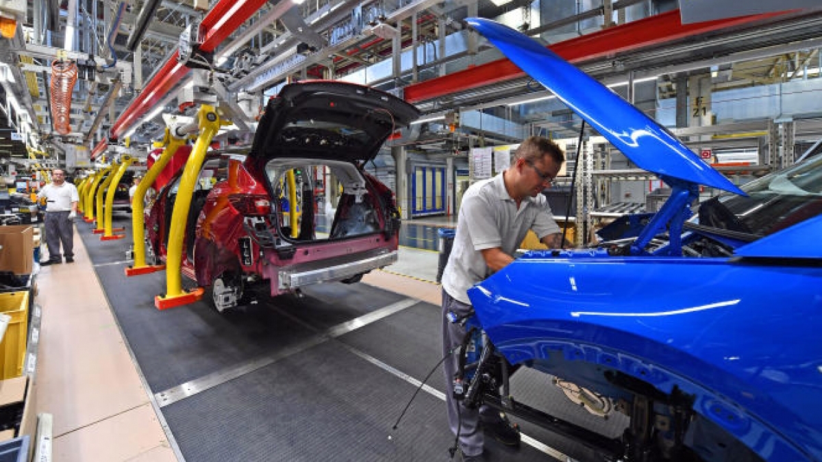 Việc EU sử dụng các công cụ kinh tế mạnh báo hiệu một tương lai nhiều thách thức đối với nền kinh tế toàn cầu. (Ảnh minh họa: Les Echos)